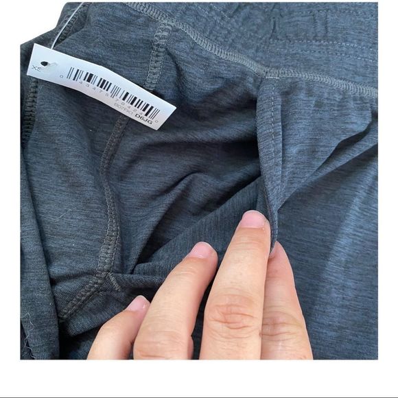 Amazon Essentials Brushed Tech Stretch Jogger Pant - Picture 7 of 12